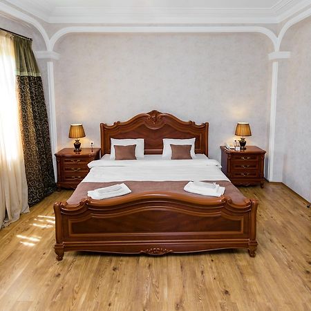 Elia Palace Hotel Tbilisi Exterior photo
