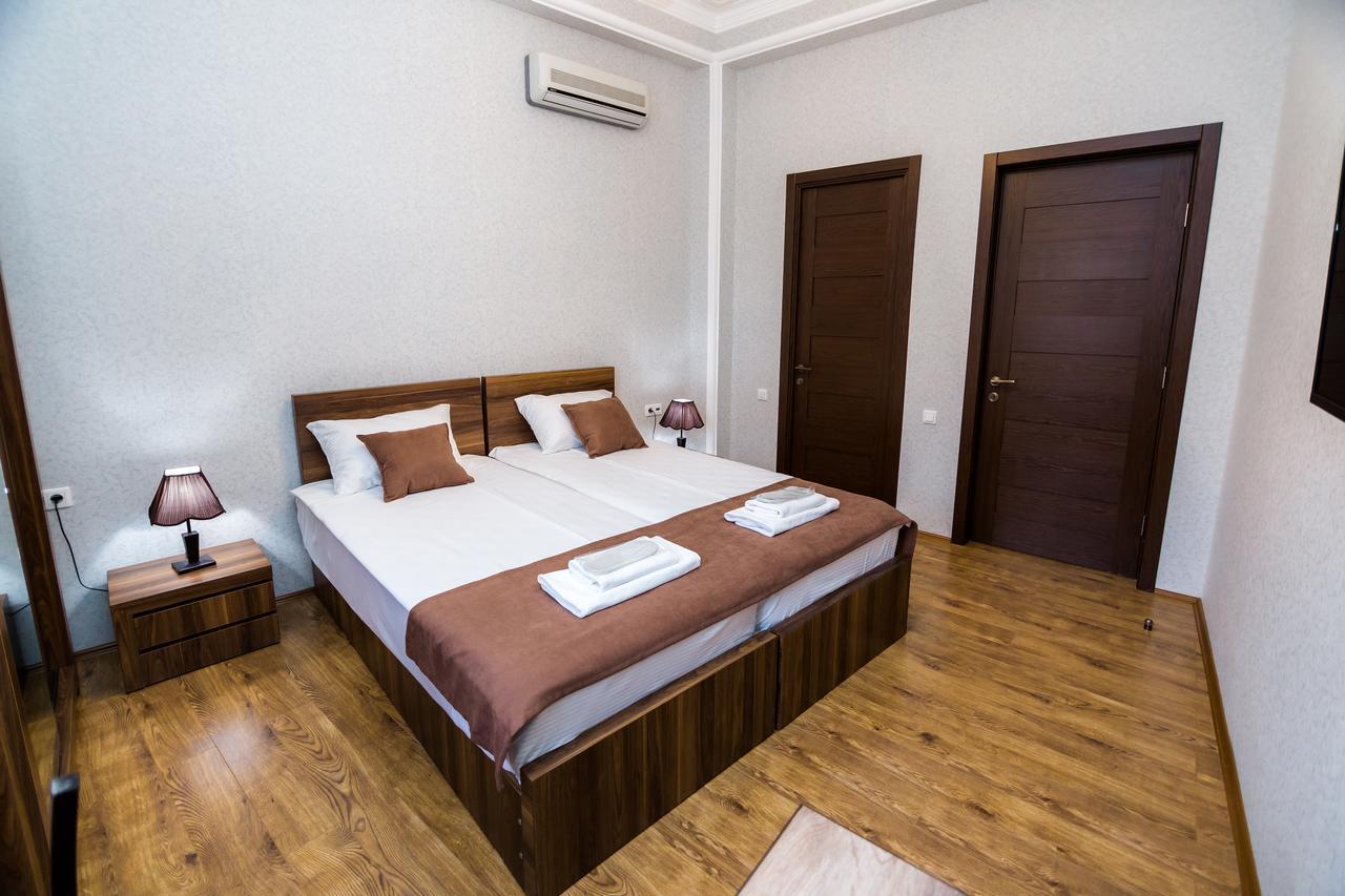 Elia Palace Hotel Tbilisi Exterior photo